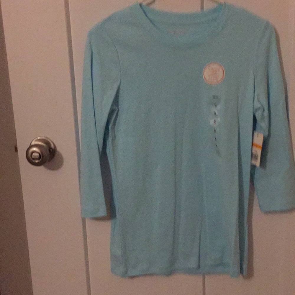 NWT Casual 3/4 sleeve baby blue